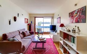 Guestready-Spacious Apartment Near Exhibition Park